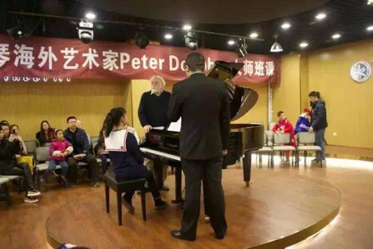 【回顧】雅馬哈海外藝術家Peter Donohoe成都雅音大師班講座活動圓滿落幕!