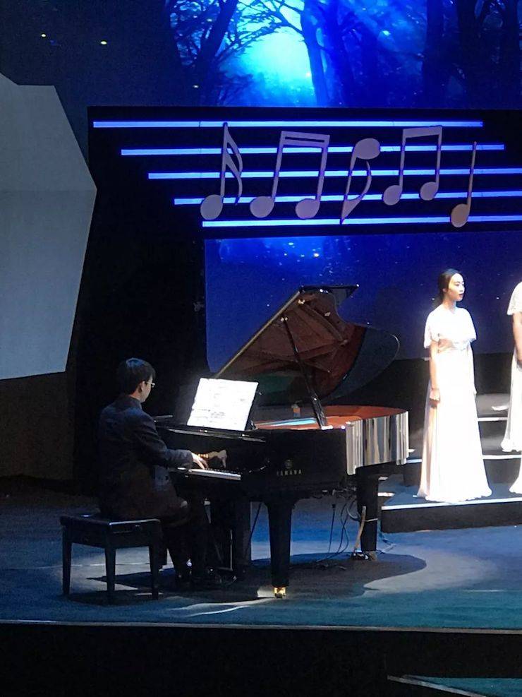 雅馬哈藝術家鮑釋賢遠程助力第24屆蓉城之秋國際音樂季【附演出視頻】