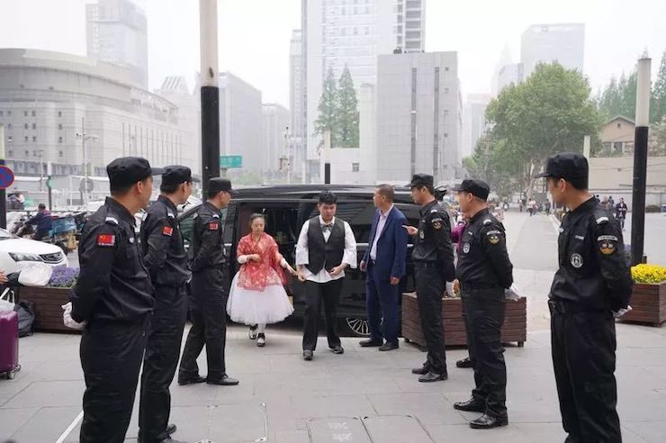 藝術家劉明康