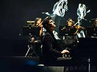 馬克西姆2015年中國音樂會圓滿收官                              ——記馬克西姆上海體育館音樂會